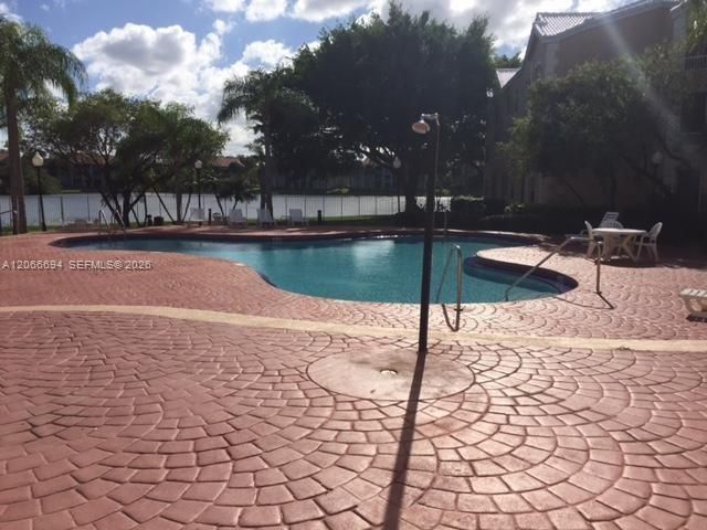 2880 N Oakland Forest Dr, Unit 313, Oakland Park, FL 33309 Photo