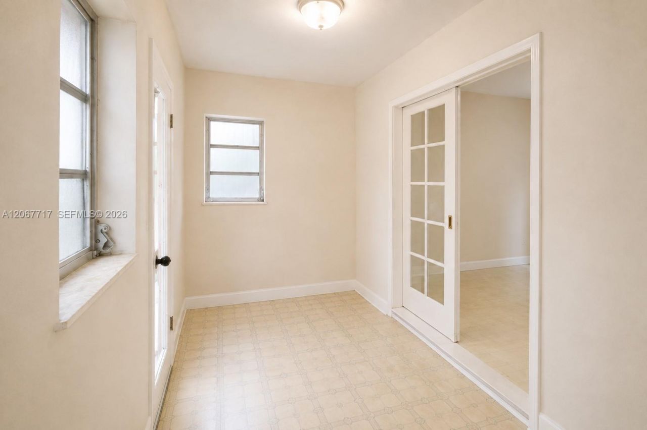 2347 SW 2nd St, Miami, FL 33135 Photo