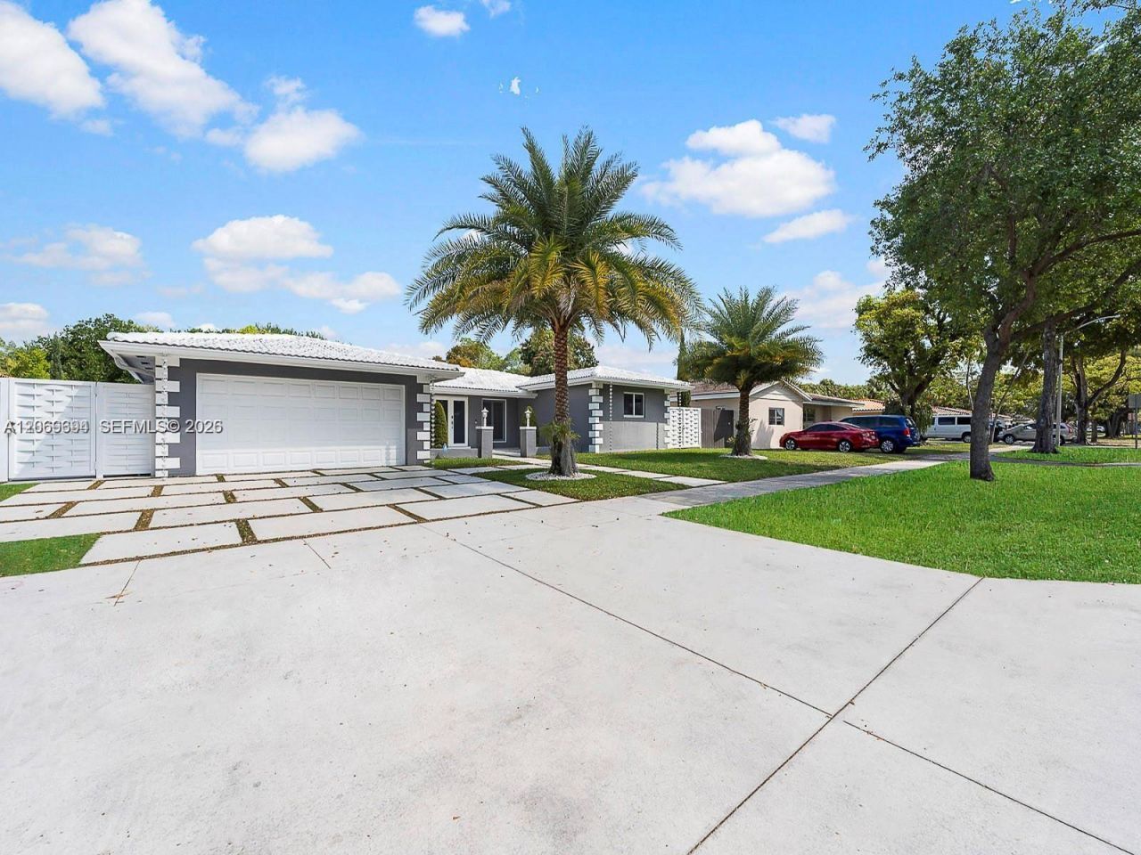 6951 S Miami Lakeway S, Miami Lakes, FL 33014 Photo