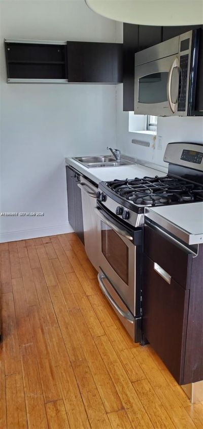 4812 Pine Tree Dr, Unit 201, Miami Beach, FL 33140 Photo