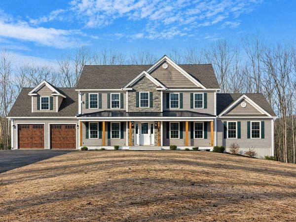 523 Alpine Rd, Unit Bradley, Fitchburg, MA 01420