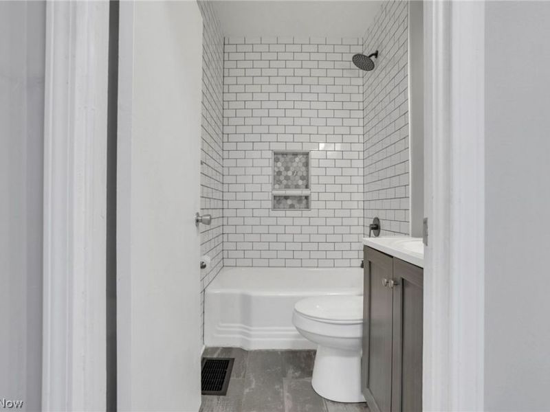 530 Wooster Road, Mount Vernon, OH 43050 Photo 11