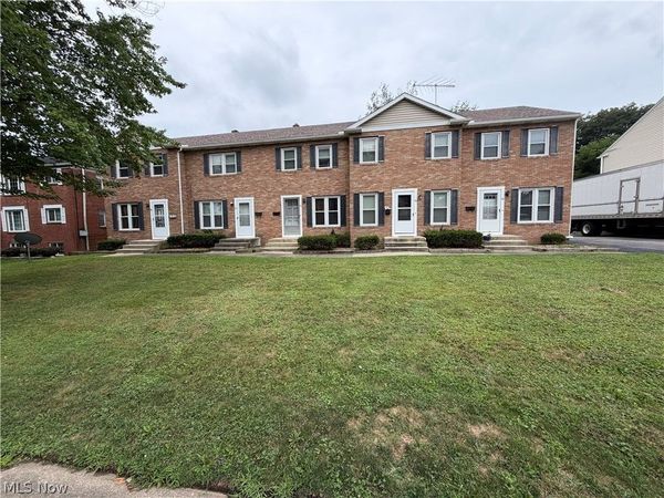 58 N Pershing Avenue , Unit 58, Akron, OH 44313