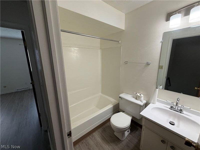 58 N Pershing Avenue, Unit 58, Akron, OH 44313 Photo 7