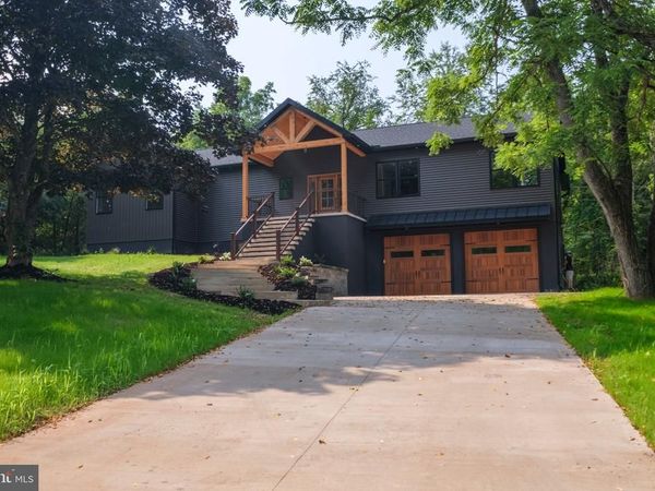 79 FRUIT FARM ROAD, LEWISBURG, PA 17837