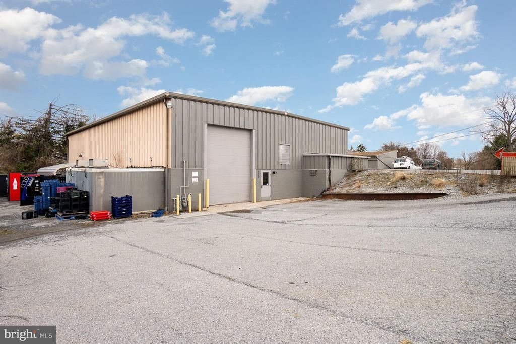 122 BEECH STREET , CARLISLE, PA 17013