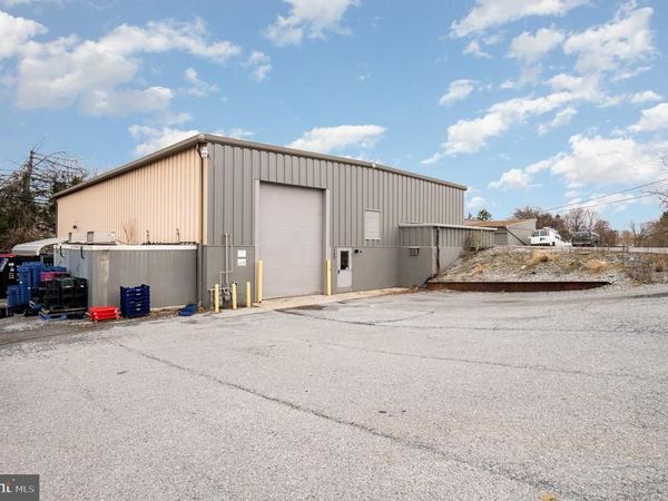 122 BEECH STREET , CARLISLE, PA 17013