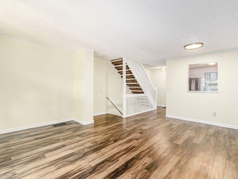 5805 Blendon Place Drive, Unit 13D, Columbus, OH 43230 Photo 10