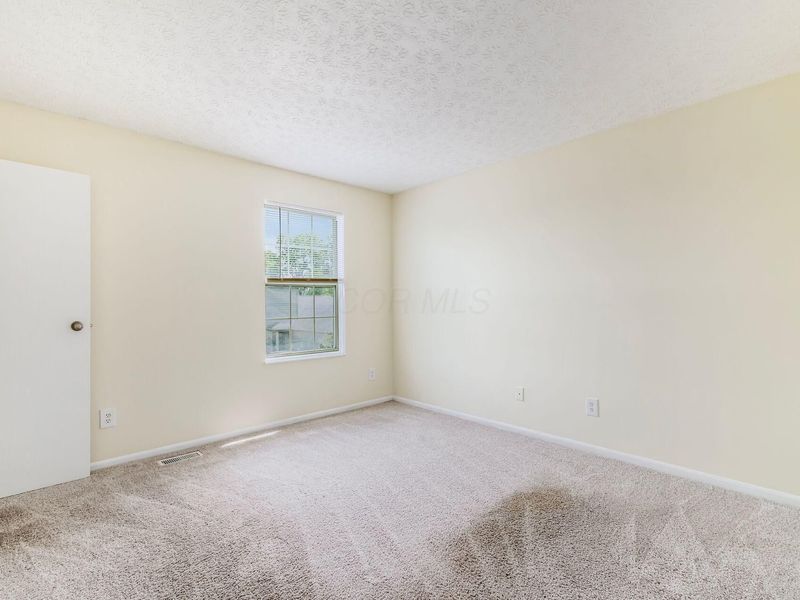 5805 Blendon Place Drive, Unit 13D, Columbus, OH 43230 Photo 16