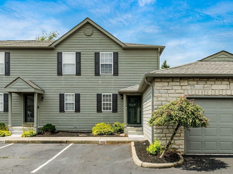 5805 Blendon Place Drive, Unit 13D, Columbus, OH 43230 Photo 3