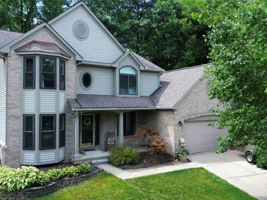 2525 Baltusrol Court, Commerce Township, Mi 48382