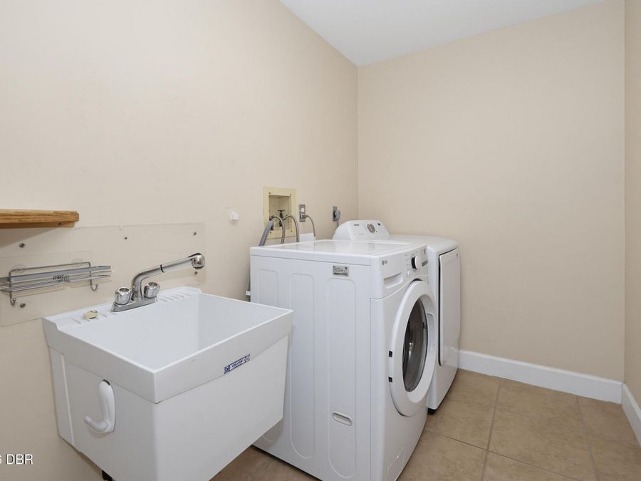 Property Image 66