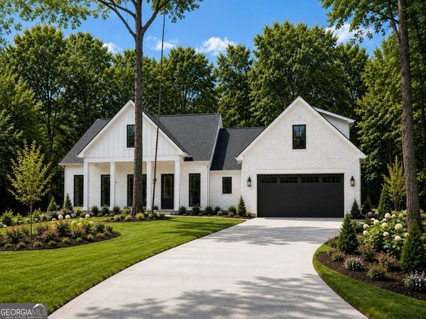 1376 Cambridge Drive, Perry, GA 31069