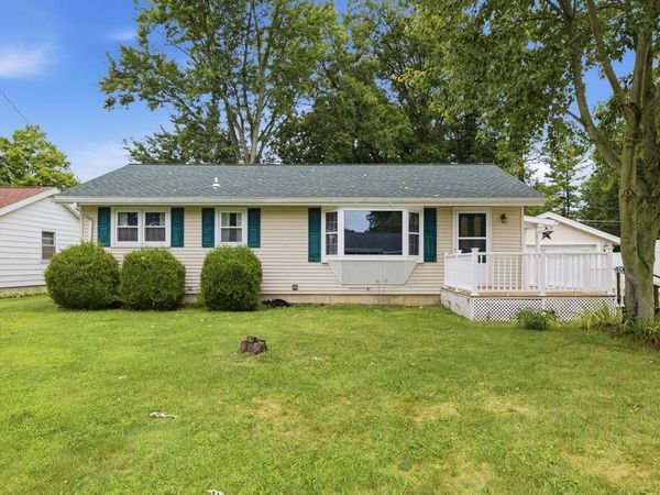 402 Euclid Ave, Galion, OH 44833
