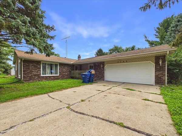 2783 Karr Road , Belvidere, IL 61008