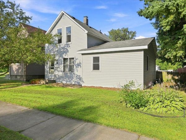 2009 Washington Avenue, Superior, WI 54880
