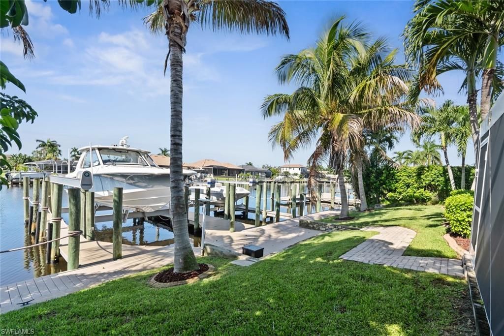 1826 SE 45th St, Cape Coral, FL 33904 Photo