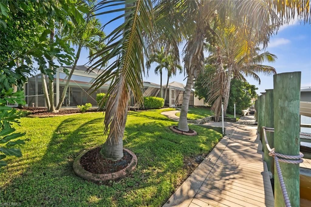 1826 SE 45th St, Cape Coral, FL 33904 Photo