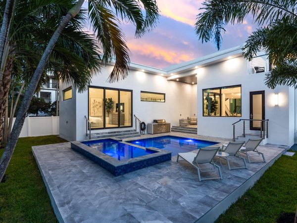 829 SW 11TH Street, Fort Lauderdale, FL 33315