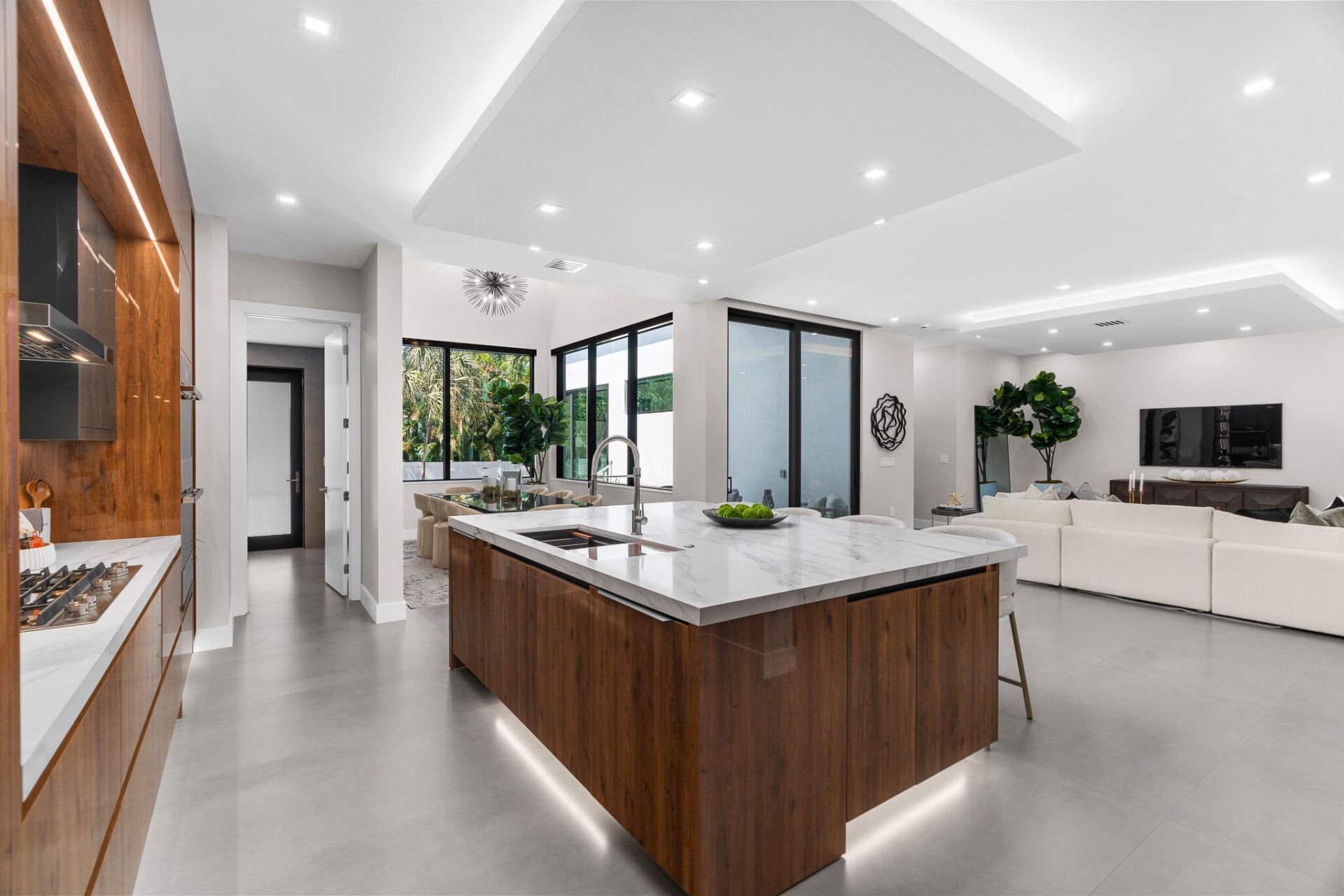 829 SW 11th Street, Fort Lauderdale, FL 33315 Photo
