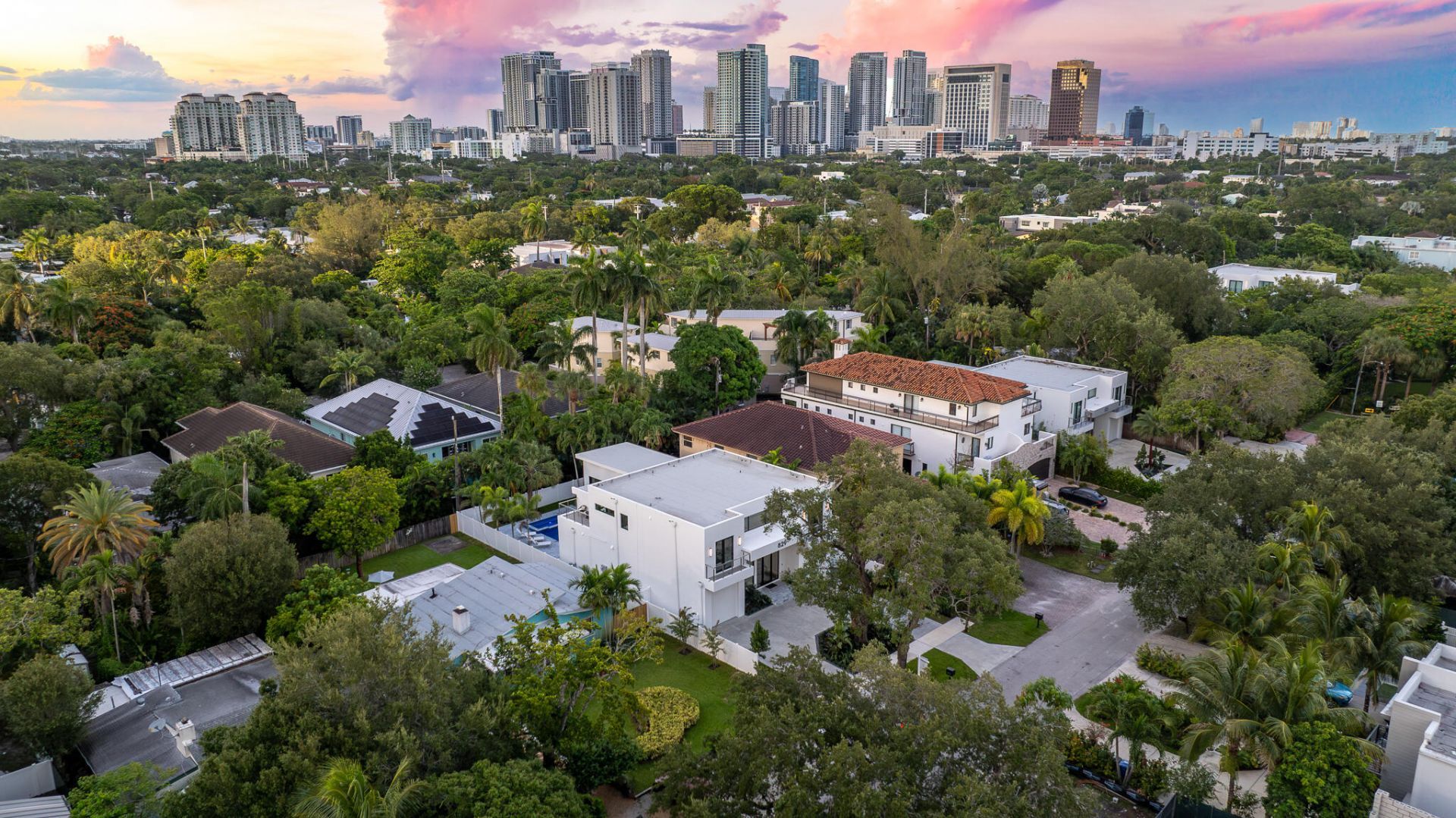 829 SW 11th Street, Fort Lauderdale, FL 33315 Photo