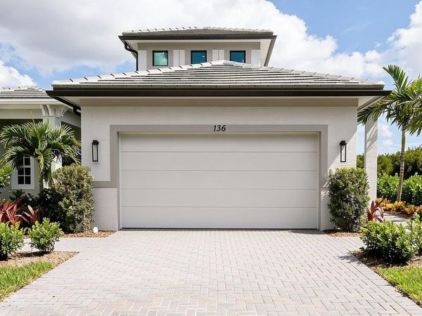 136 SE VIA TIRSO, Port St. Lucie, FL 34952