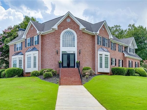 5332 Candleberry Drive SW, Lilburn, GA 30047