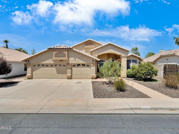 448 W MADERO Avenue, Mesa, AZ 85210
