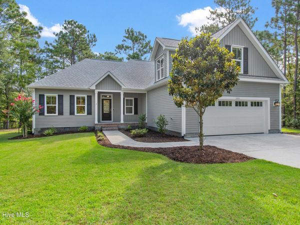 1400 Cottage Lane, Boiling Spring Lakes, NC 28461