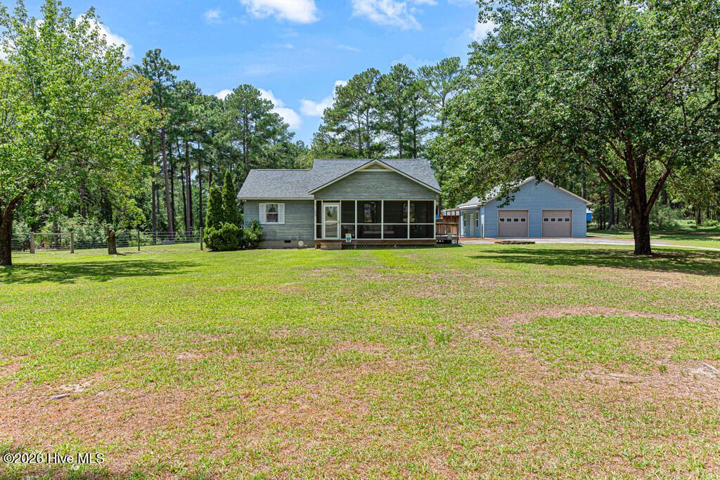 590 Hoffman Road, West End, NC 27376 Main Photo