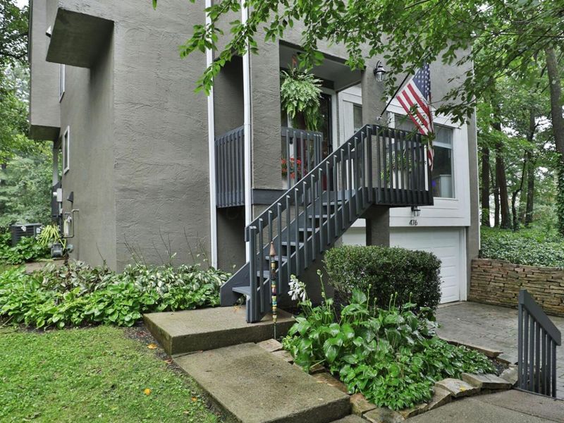 476 Cherry Ravine Court, Westerville, OH 43081 Photo 3