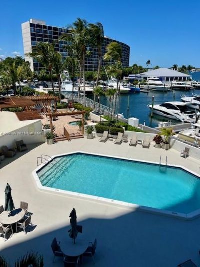 108 Lakeshore Dr , Unit 338, North Palm Beach, FL 33408 Photo