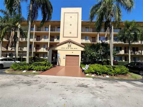 1301 SW 142nd Ave , Unit 104-H, Pembroke Pines, FL 33027