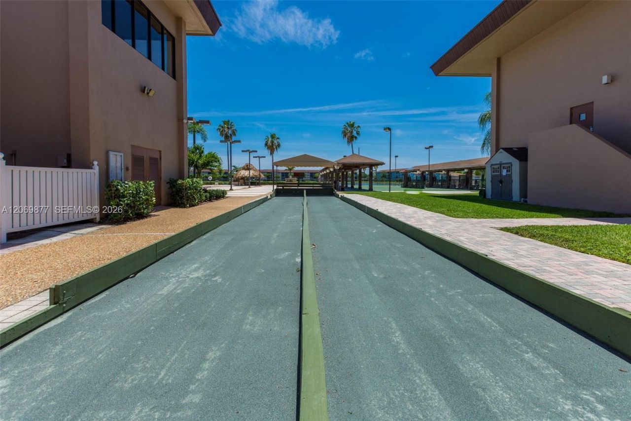 1301 SW 142nd Ave , Unit 104-H, Pembroke Pines, FL 33027 Photo