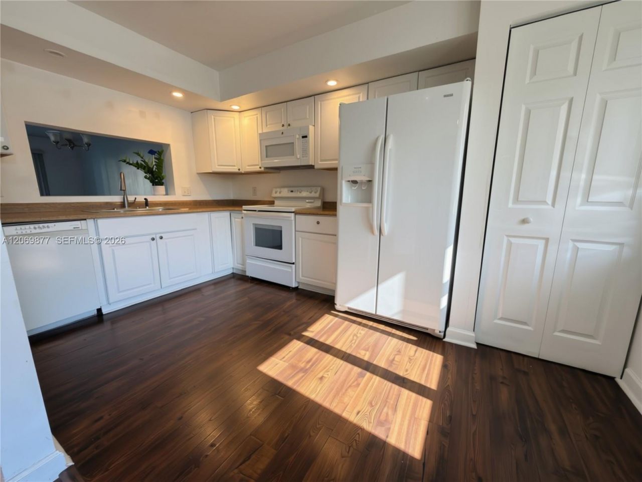 1301 SW 142nd Ave , Unit 104-H, Pembroke Pines, FL 33027 Photo