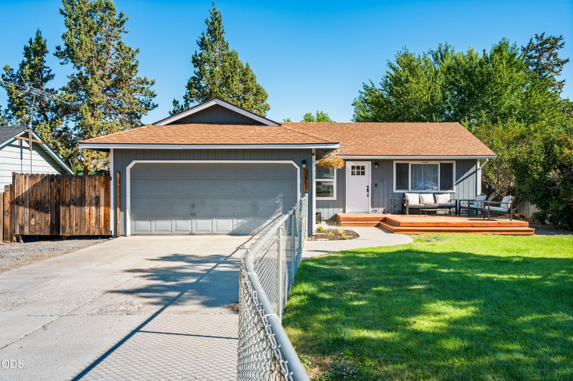 2857 SW Pumice Place, Redmond, OR 97756 Main Photo