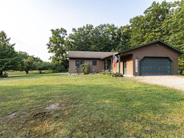 6084 Mullett Burt Road, Cheboygan, MI 49721