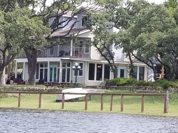 1676-1662 Lake Dr, Spring Branch, TX 78070