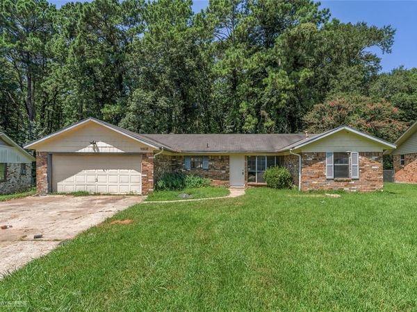 9808 Driftwood Circle, Shreveport, LA 71118