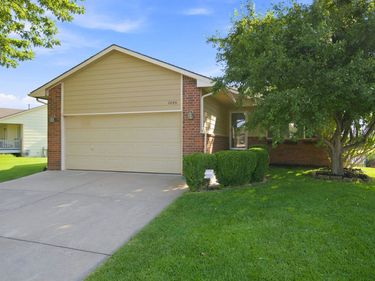 1026 N Aksarben, Wichita, KS 67235