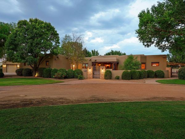1109 Bona Terra Loop NW, Albuquerque, NM 87114