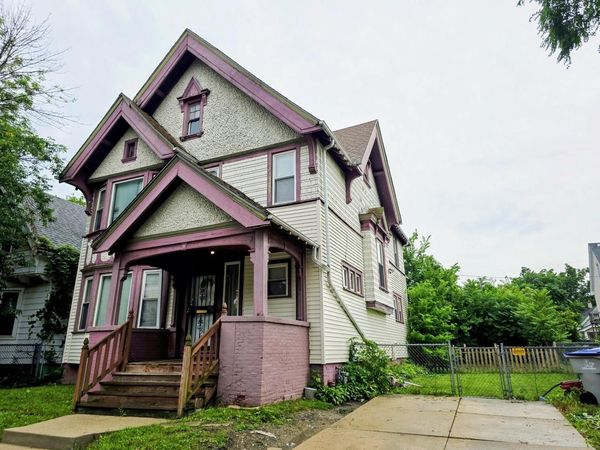 2563 N 12th STREET, Milwaukee, WI 53206