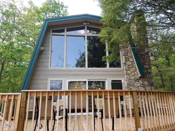 1116 Alpenrose Drive , Gatlinburg, TN 37738