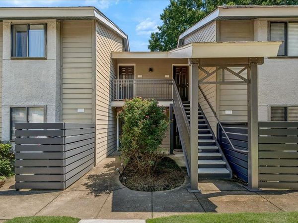1813 BIRCH POST CV, Unit 107, Germantown, TN 38138