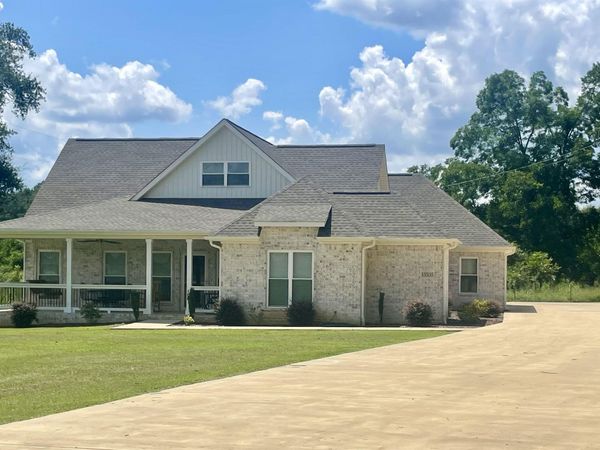 15535 Market Street, Moulton, AL 35650