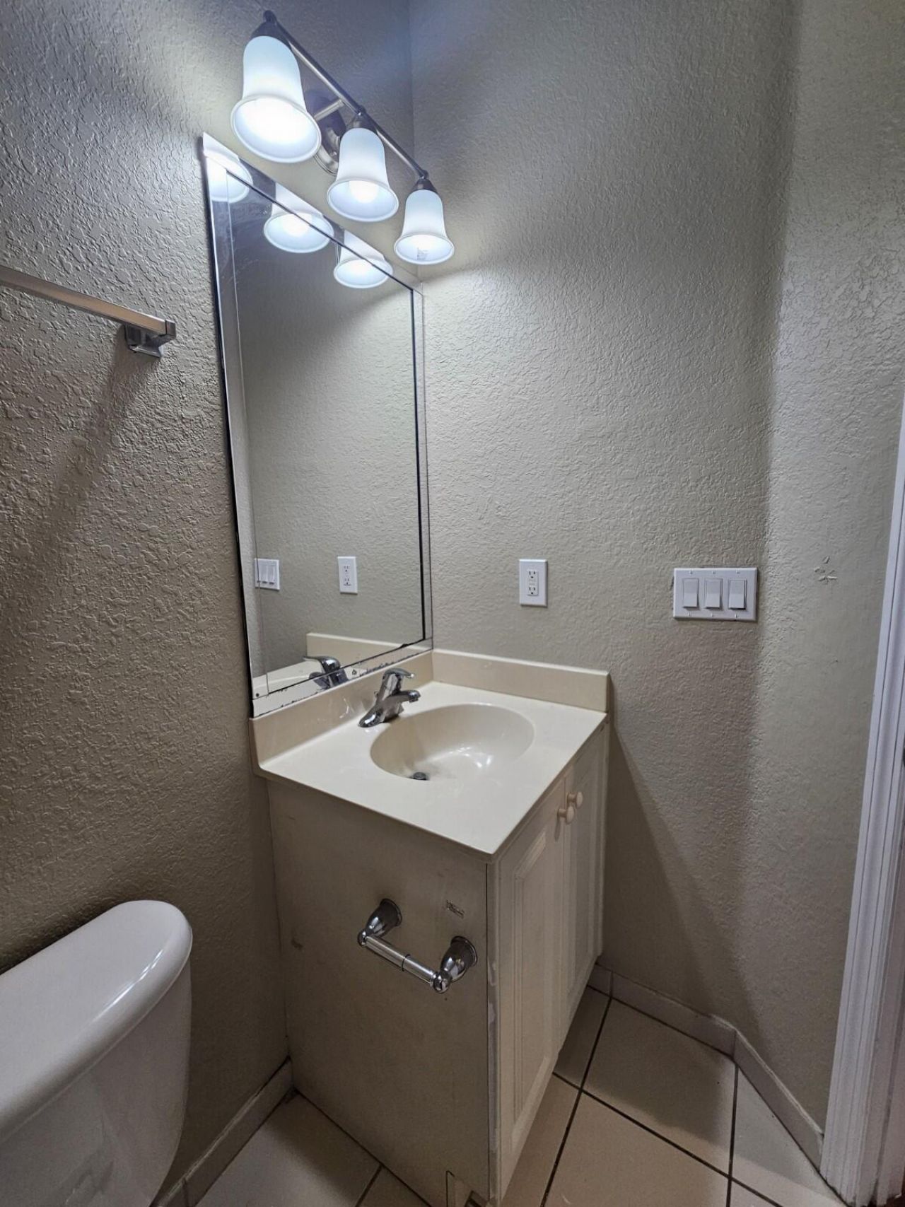 1967 Freeport Drive, Riviera Beach, FL 33404 Photo