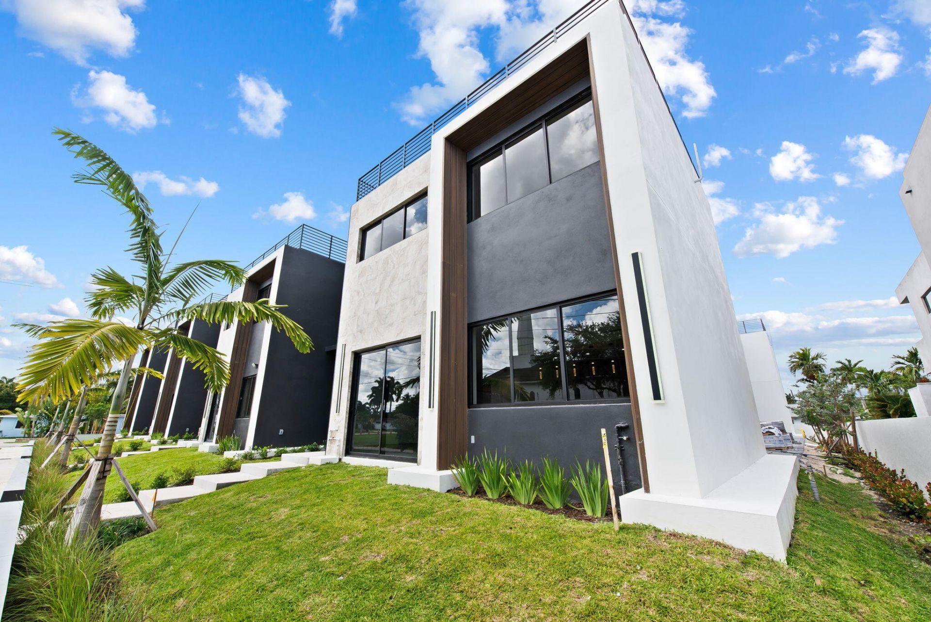 855 SW 14th Court, Unit 855, Fort Lauderdale, FL 33315 Photo