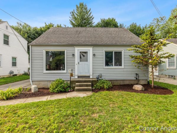 310 Rosemary Street SE, Grand Rapids, MI 49507