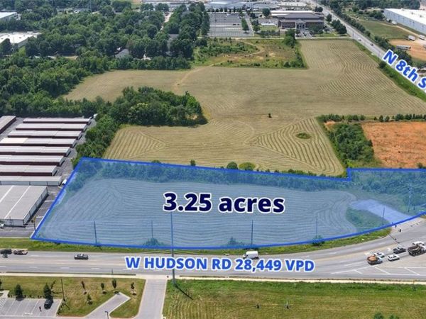 W Hudson Road , Rogers, AR 72756