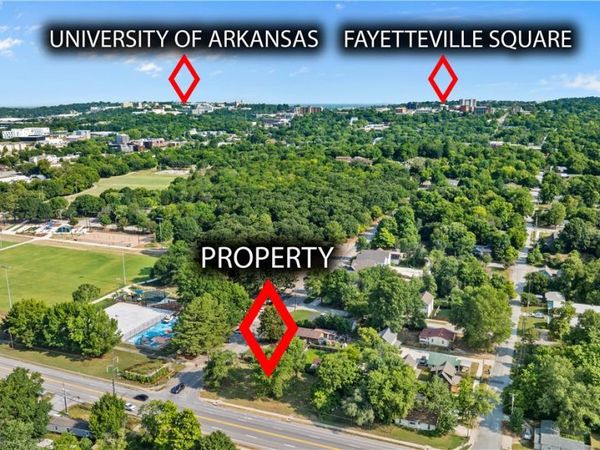 1418 College Avenue , Fayetteville, AR 72701